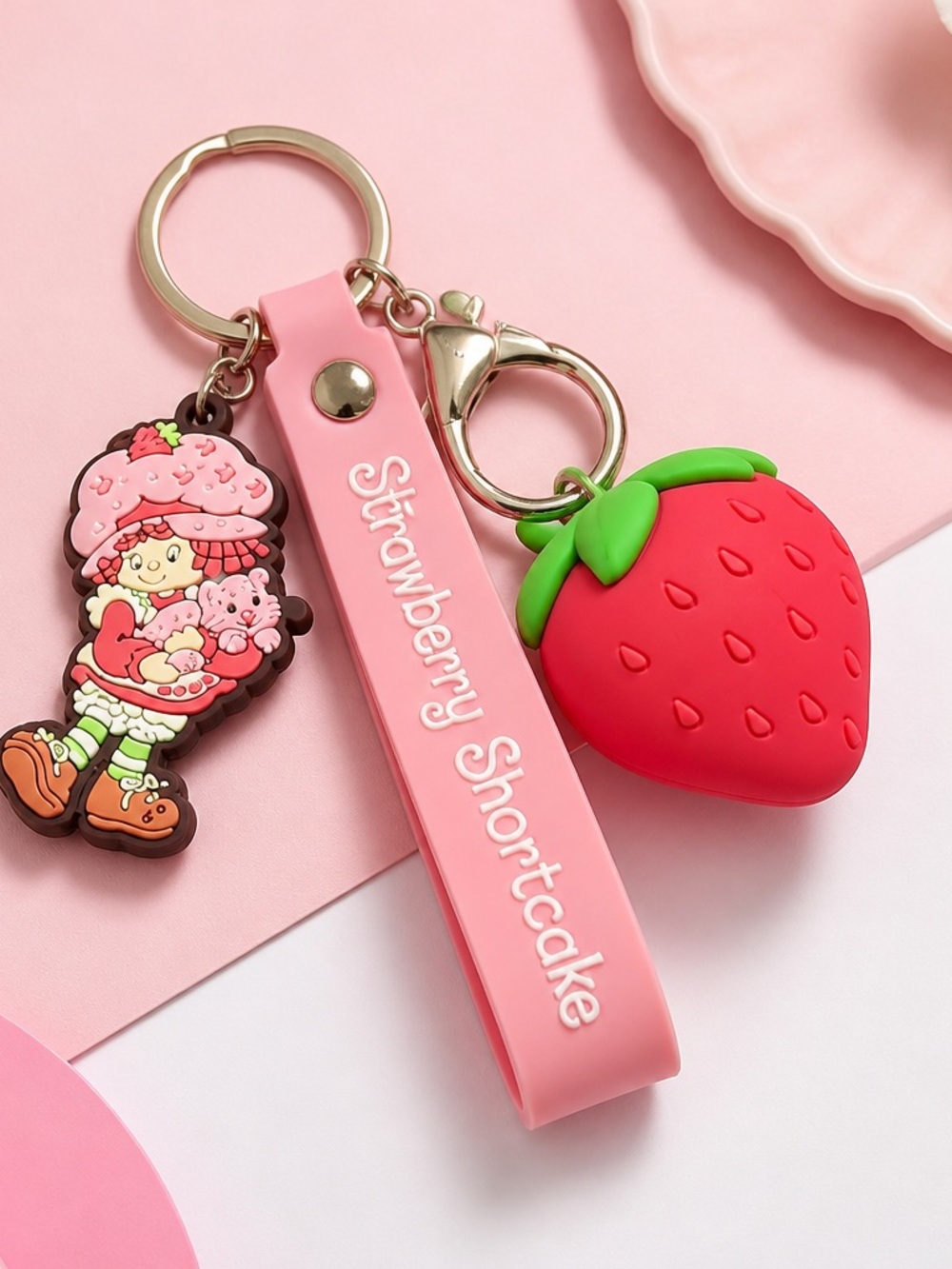 Strawberry Shortcake Keychain Set Pink Kitty & Strawberry Charms 🍓 - Picture 3 of 4